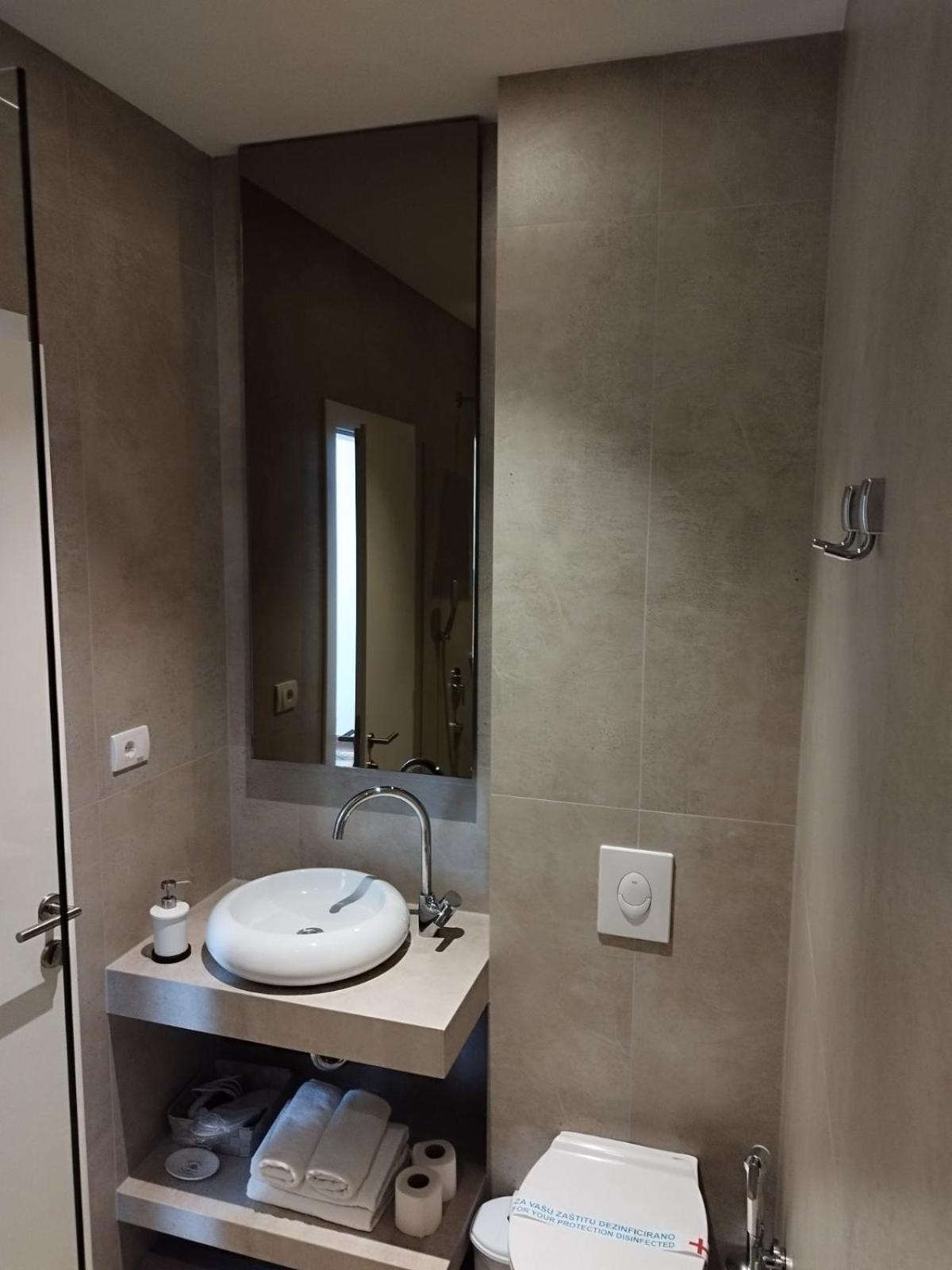 Studio Apartmani 071 Free Garage Parking Σαράγεβο Δωμάτιο φωτογραφία